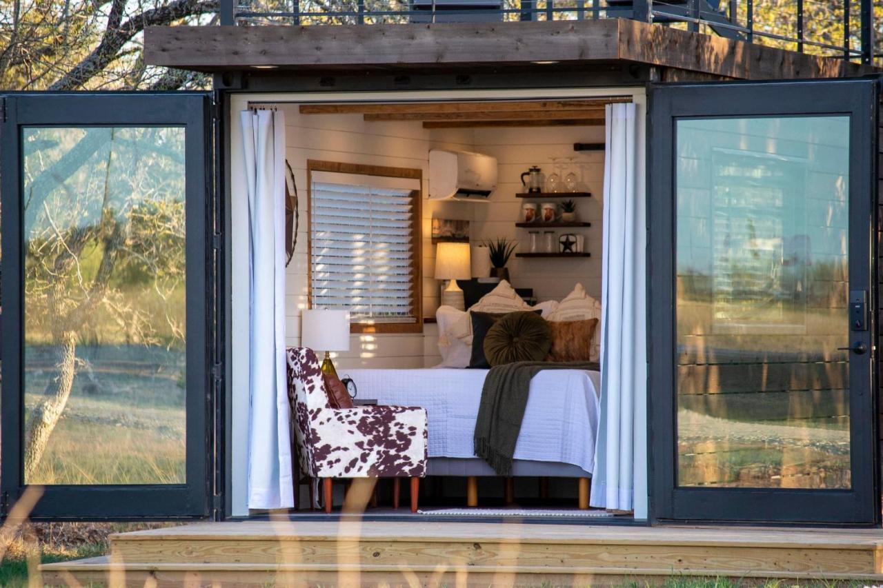 Villa New The Lone Star Shipping Container Fredericksburg Exterior foto